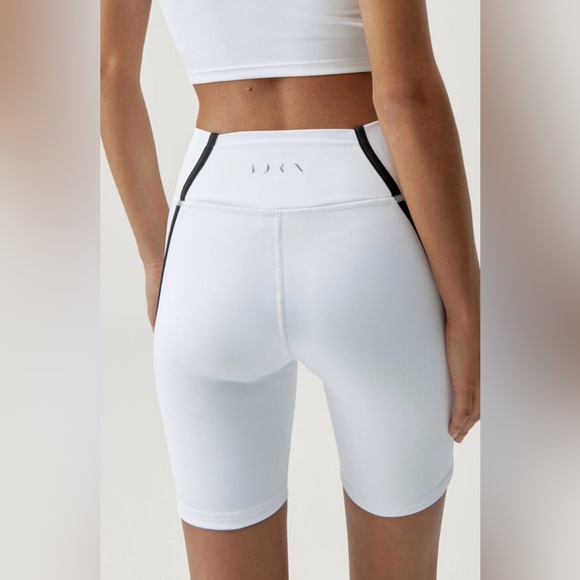 born living yoga Pants - Born Living Yoga White Leggings with Black Accents size L